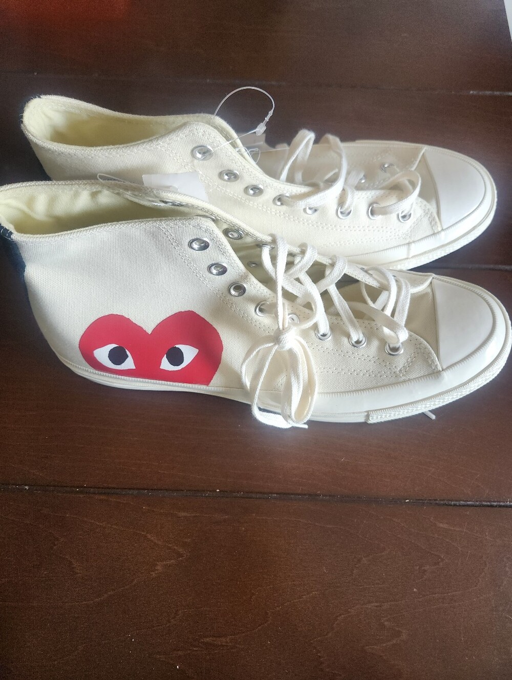 BNWT- Men's Converse Play- Size 11 High Top Sneakers